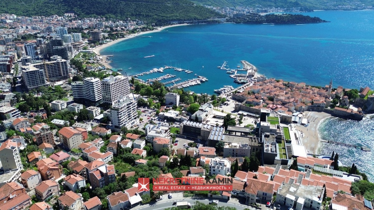 One-Bedroom Apartment in a New Building in the City Centre, Budva